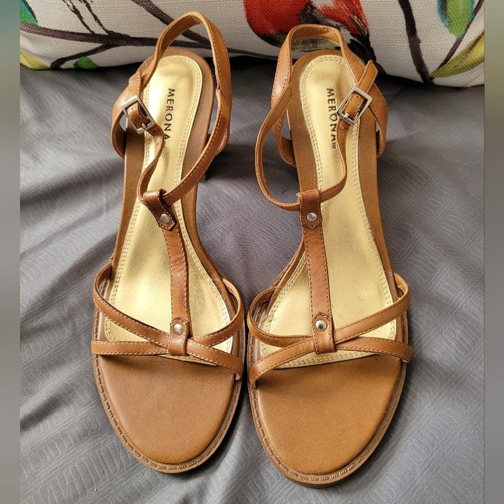 Merona Leather Strappy Sandal Heel - Sz 7.5M, Camel